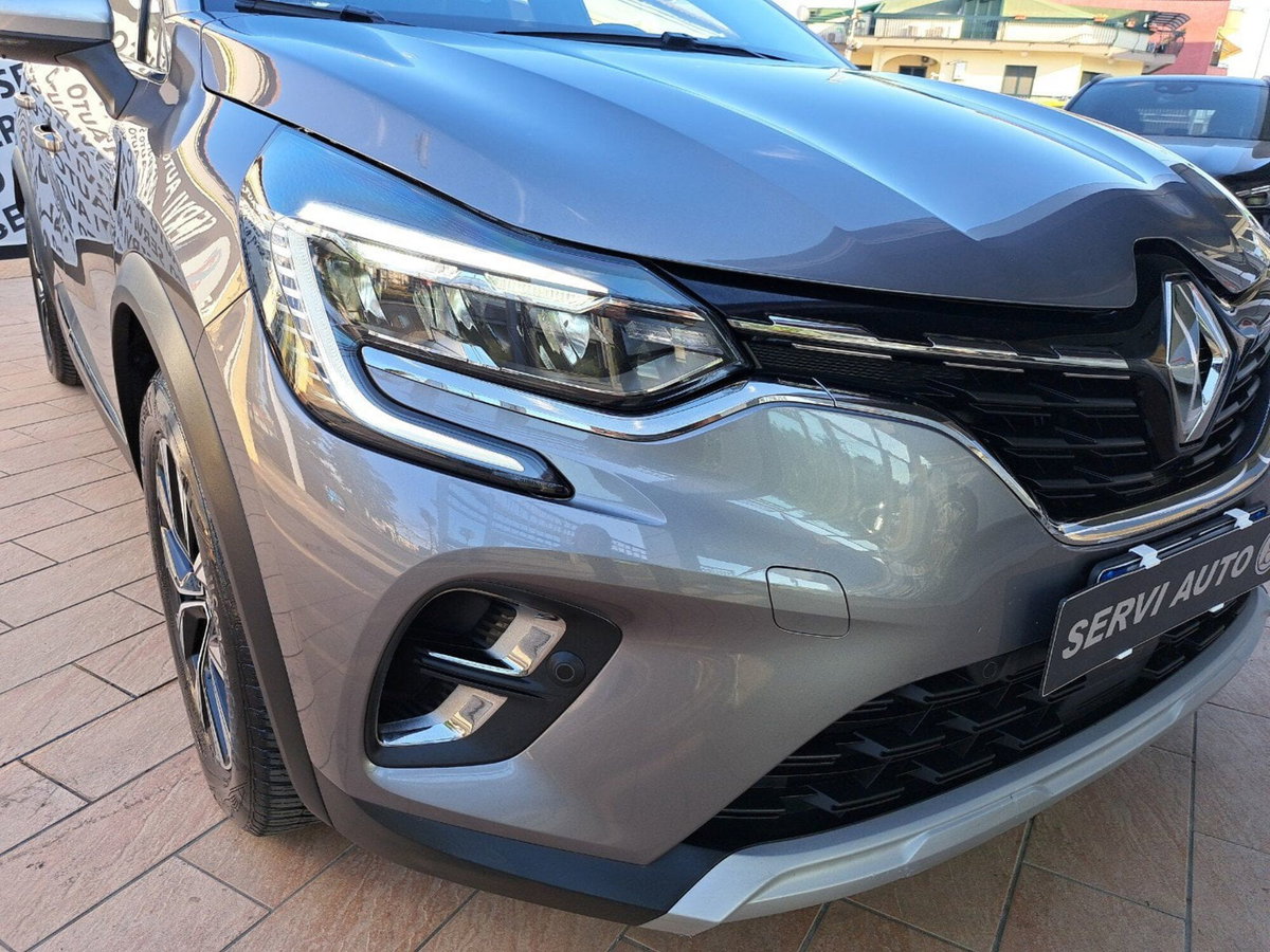 Renault Captur 1.0 tce Techno 90cv (16)