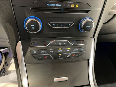 Ford S-Max 2.0 TDCi 150CV Start&Stop Powershift Titanium (17)