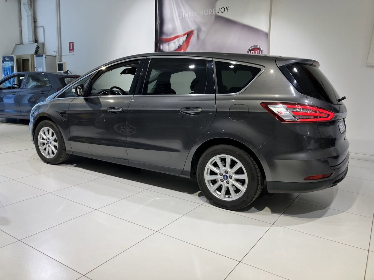 Ford S-Max 2.0 TDCi 150CV Start&Stop Powershift Titanium (4)