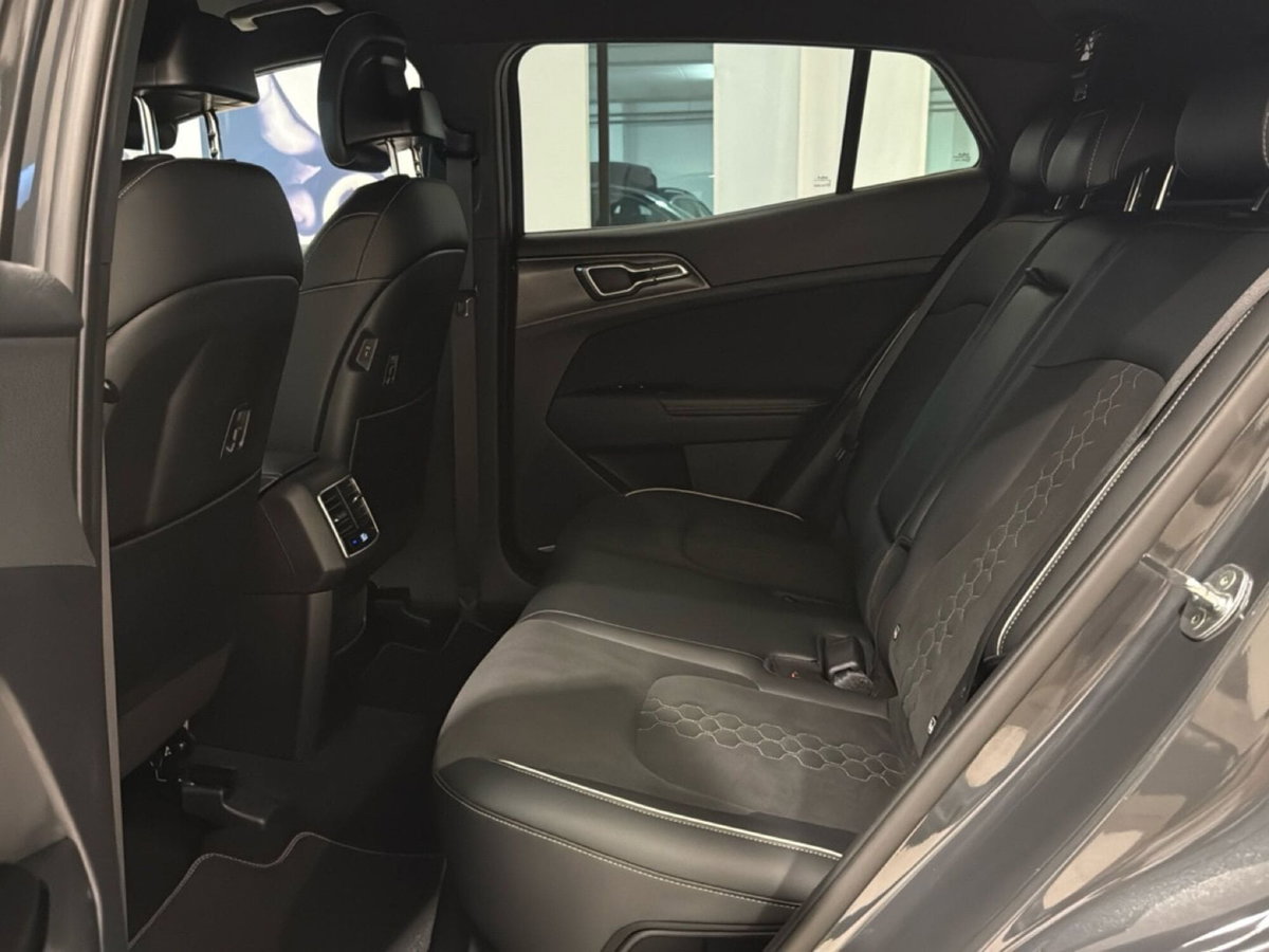 Kia Sportage 1.6 crdi mhev GT-line Plus dct (8)