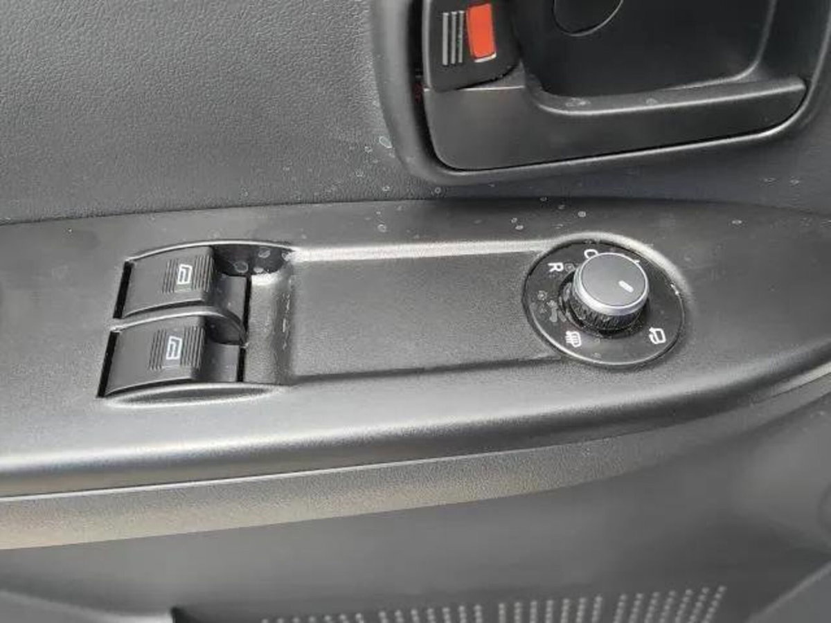 Piaggio Porter NP6 LPG long range 3070L pianale ribaltabile Hd Top (9)