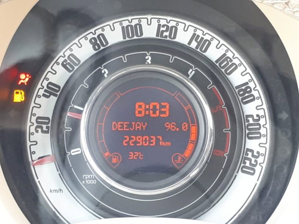 Fiat 500 1.3 Multijet 16V 75 CV Lounge (12)