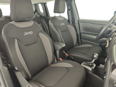 Jeep Renegade 1.3 T4 190CV PHEV 4xe AT6 Business Plus (14)