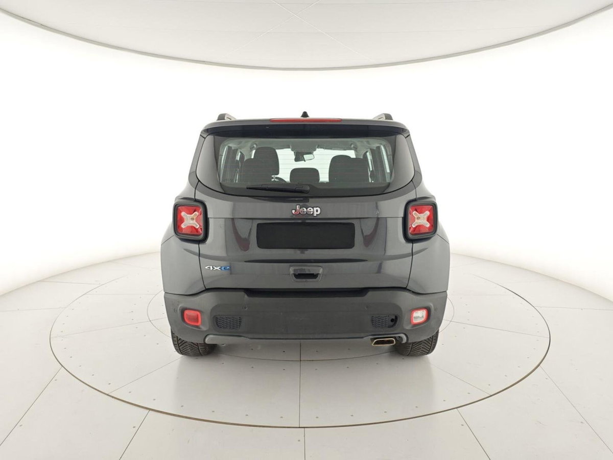 Jeep Renegade 1.3 T4 190CV PHEV 4xe AT6 Business Plus (4)