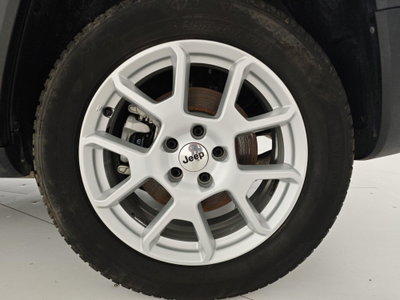 Jeep Renegade 1.3 T4 190CV PHEV 4xe AT6 Business Plus (8)