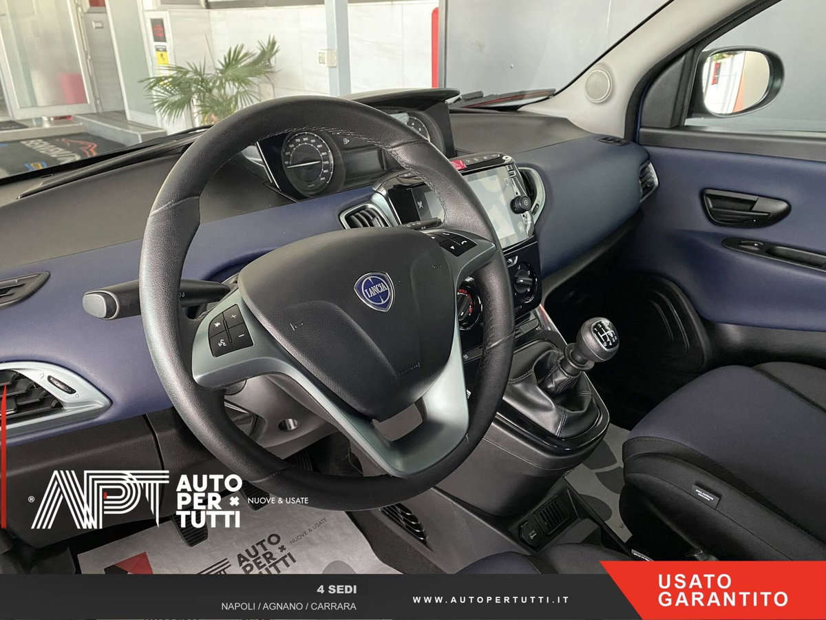 Lancia Ypsilon 1.0 FireFly 5 porte S&S Hybrid Gold Plus (10)