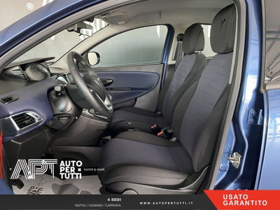 Lancia Ypsilon 1.0 FireFly 5 porte S&S Hybrid Gold Plus (8)