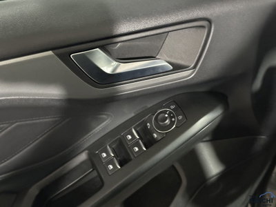 Ford Focus Station Wagon 1.0 EcoBoost 125 CV automatico SW ST-Line (11)