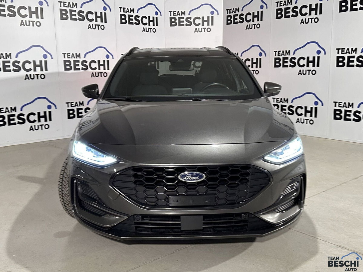 Ford Focus Station Wagon 1.0 EcoBoost 125 CV automatico SW ST-Line (3)
