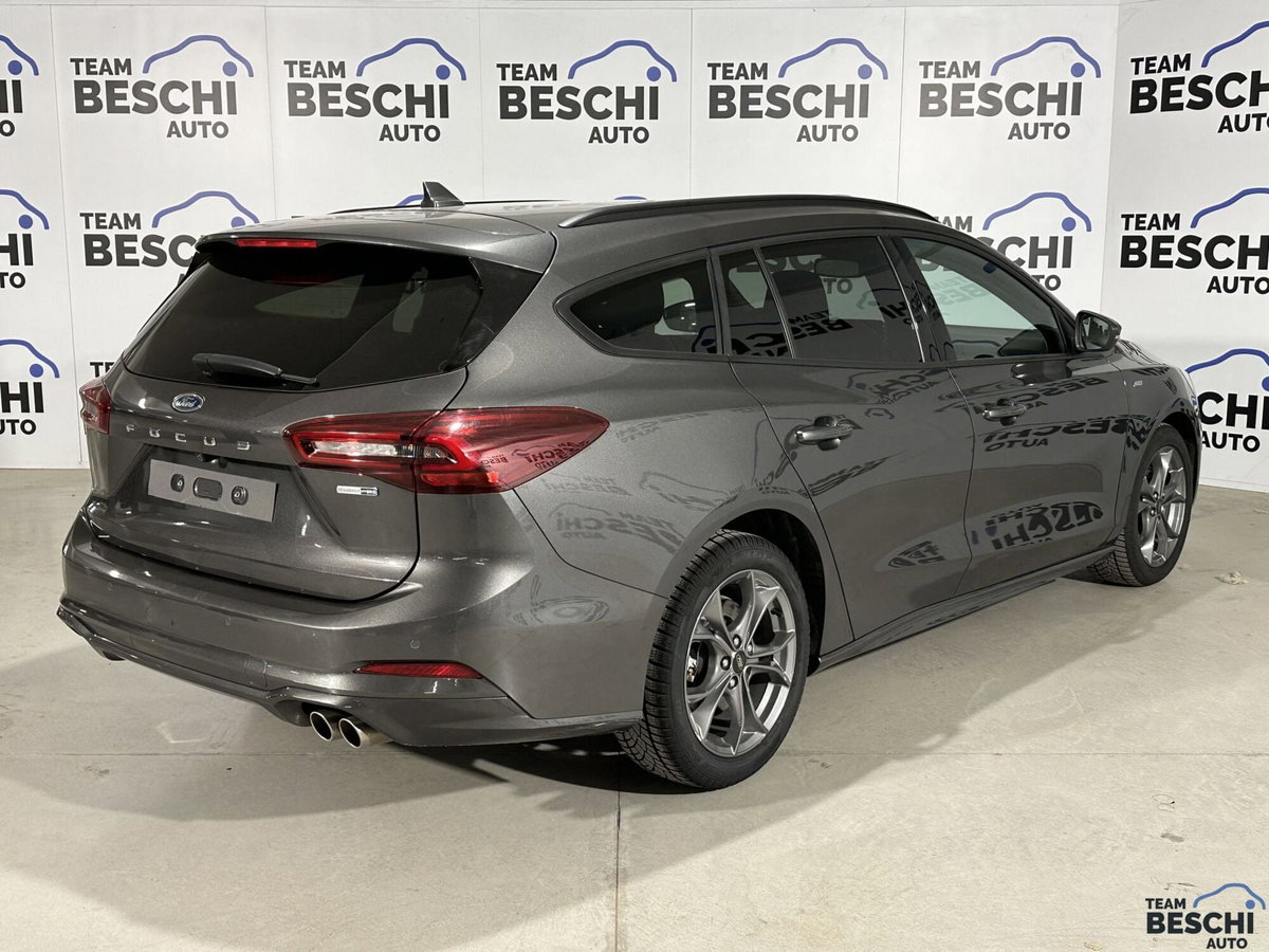 Ford Focus Station Wagon 1.0 EcoBoost 125 CV automatico SW ST-Line (5)