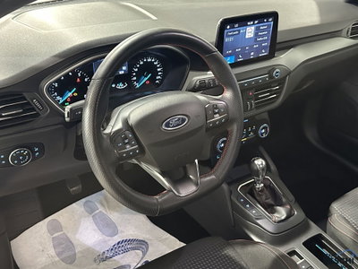 Ford Focus Station Wagon 1.0 EcoBoost 125 CV automatico SW ST-Line (7)