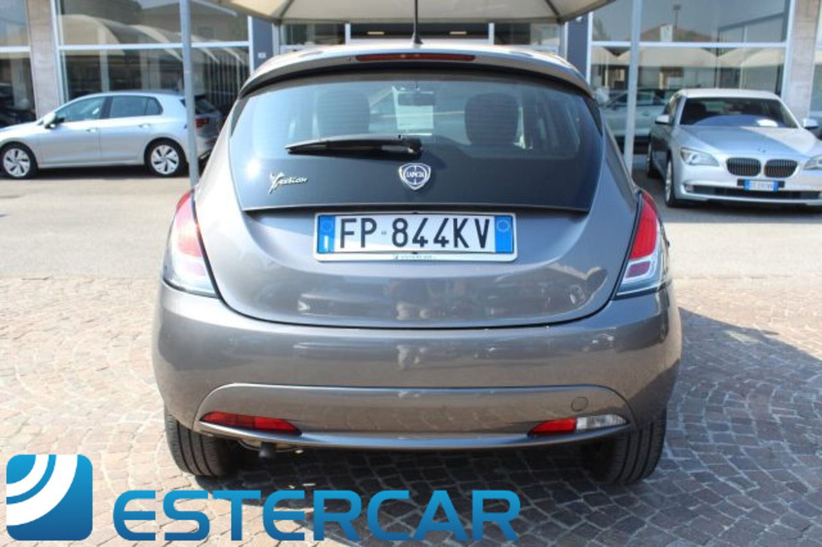 Lancia Ypsilon 1.3 MJT 16V 95 CV 5 porte S&S Gold (13)