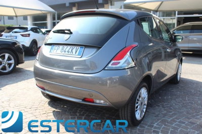 Lancia Ypsilon 1.3 MJT 16V 95 CV 5 porte S&S Gold (2)