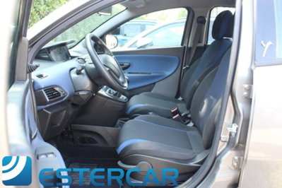 Lancia Ypsilon 1.3 MJT 16V 95 CV 5 porte S&S Gold (4)