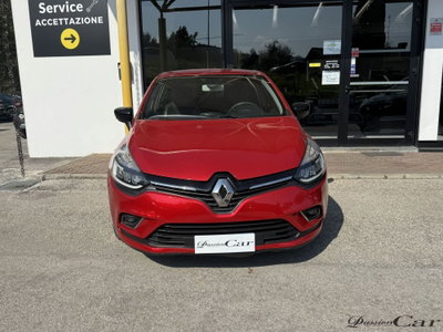 Renault Clio dCi 8V 90 CV EDC 5 porte Moschino Zen (2)