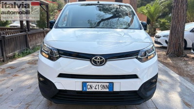 Toyota Proace City Verso City Verso 1.5D 100cv S&S L1 combi Executive (4)