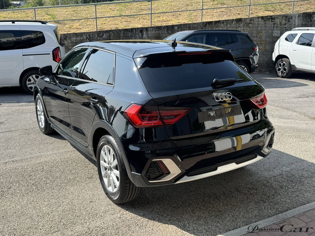 Audi A1 allstreet 30 1.0 tfsi Business 116cv (9)