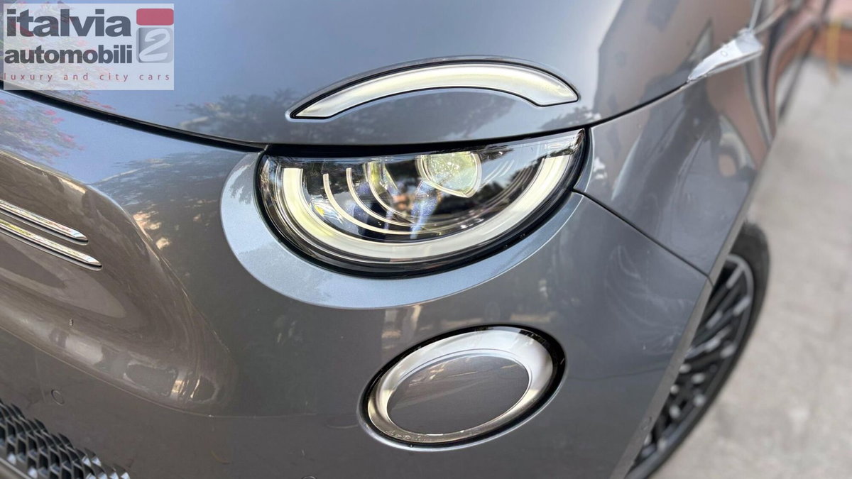 Fiat 500 Cabrio La Prima Cabrio 42 kWh (20)