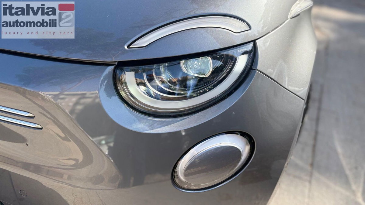 Fiat 500 Cabrio La Prima Cabrio 42 kWh (5)