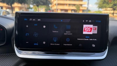 Peugeot 2008 1.2 hybrid Active 136cv e-dcs6 (11)