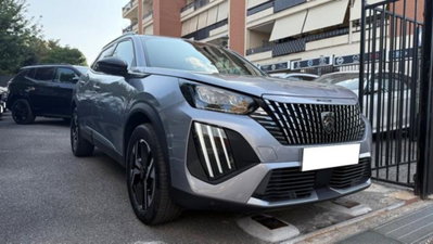 Peugeot 2008 1.2 hybrid Active 136cv e-dcs6 (2)