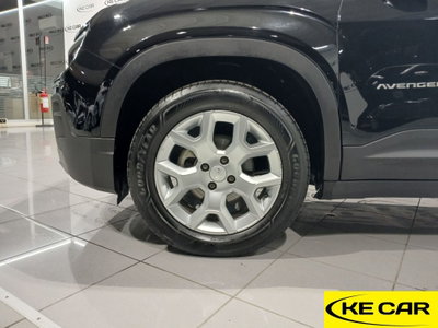 Jeep Avenger 1.2 turbo Summit fwd 100cv (9)