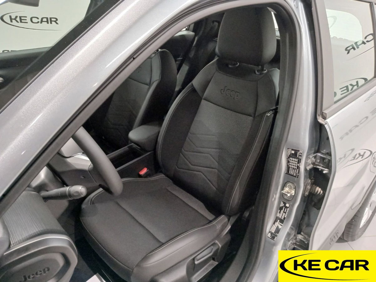 Jeep Avenger 1.2 turbo Summit fwd 100cv (11)