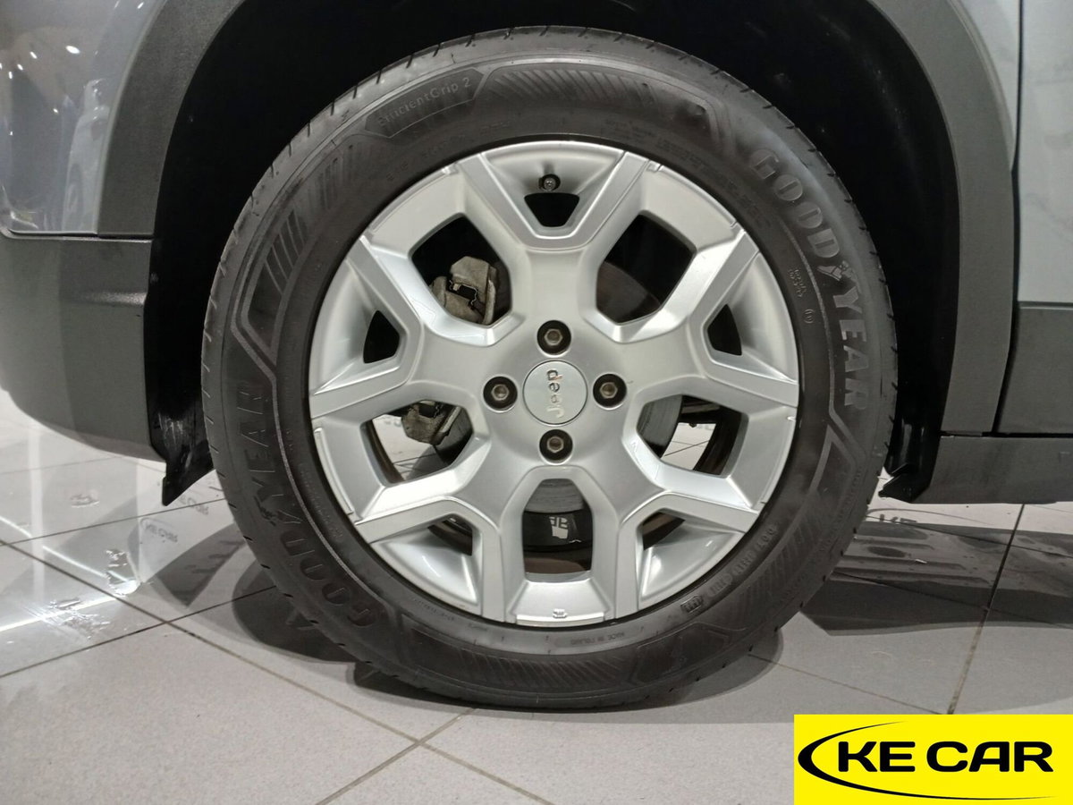 Jeep Avenger 1.2 turbo Summit fwd 100cv (9)