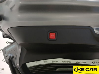 Jeep Avenger 1.2 turbo Summit fwd 100cv (20)