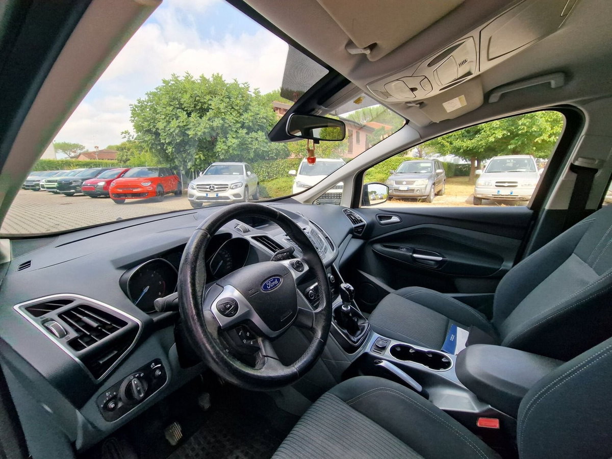 Ford C-Max 1.6 TDCi 115CV Titanium (10)