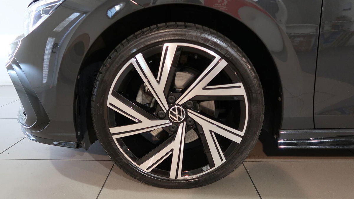 Volkswagen Golf 1.5 TSI EVO ACT R-Line (11)