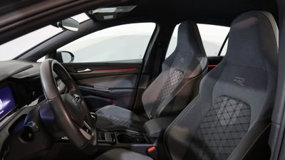 Volkswagen Golf 1.5 TSI EVO ACT R-Line (4)