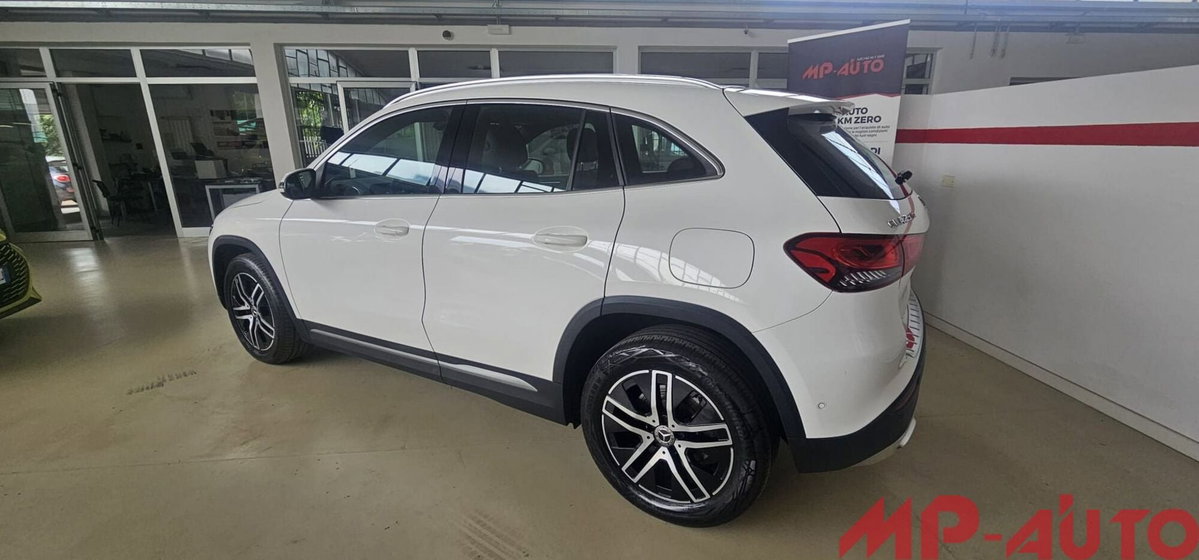 Mercedes-Benz GLA SUV 250 e Plug-in hybrid Automatic Sport Plus (5)