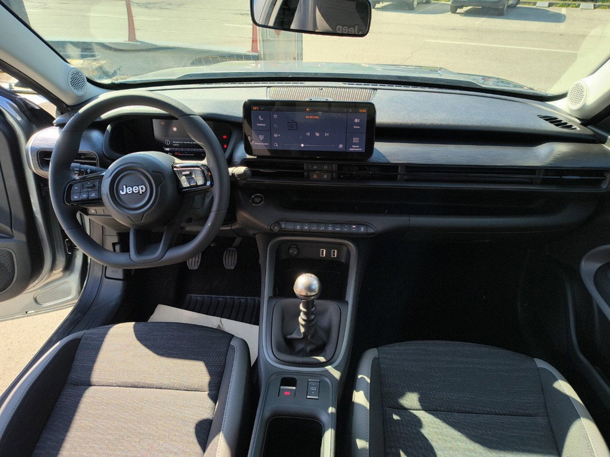 Jeep Avenger 1.2 turbo Longitude fwd 100cv (11)