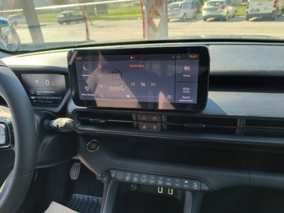 Jeep Avenger 1.2 turbo Longitude fwd 100cv (15)