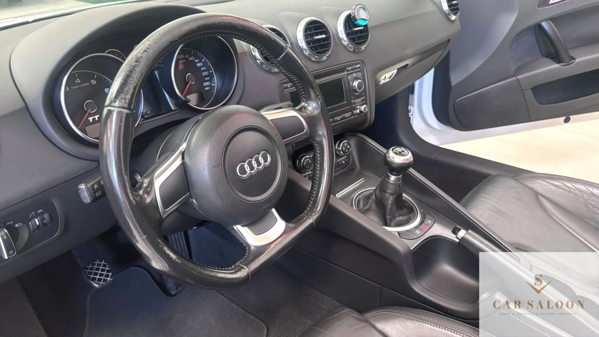 Audi TT Cabrio 2.0 TFSI (8)