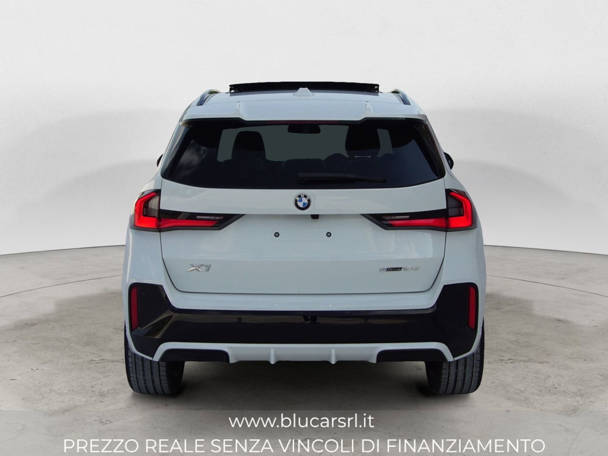 BMW X1 sDrive 18d Msport (4)