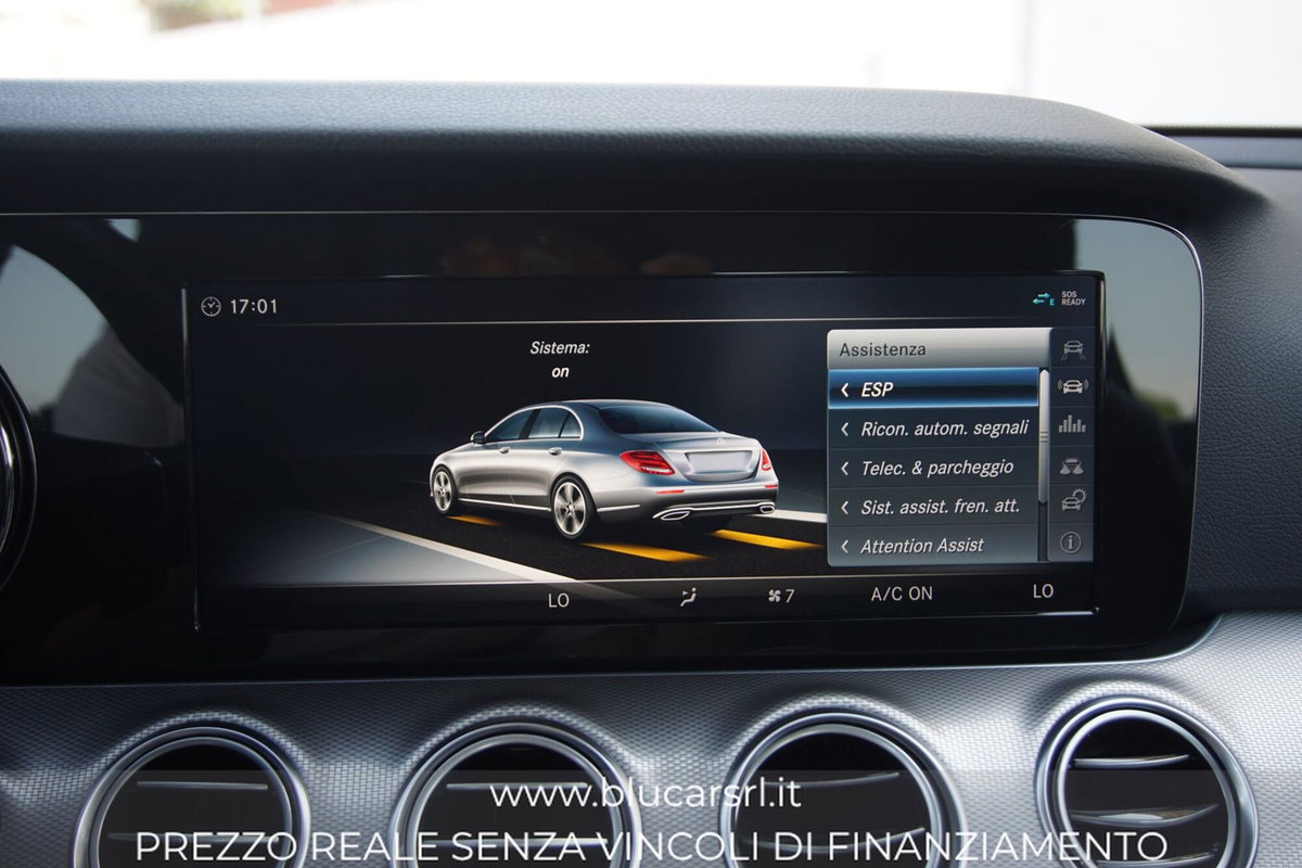 Mercedes-Benz Classe E 220 d 4Matic Auto Sport (16)