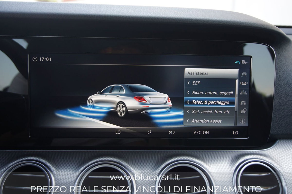 Mercedes-Benz Classe E 220 d 4Matic Auto Sport (18)
