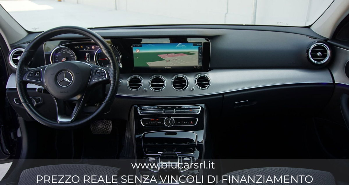 Mercedes-Benz Classe E 220 d 4Matic Auto Sport (8)