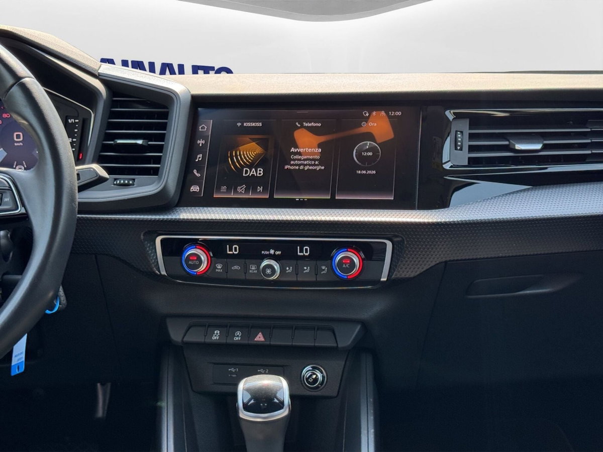 Audi A1 allstreet allstreet 30 TFSI S tronic Identity Contrast (17)