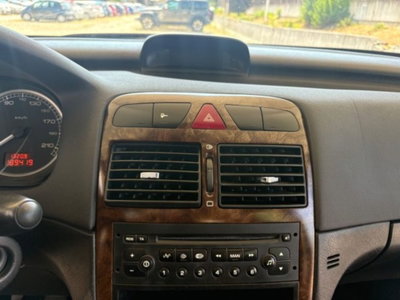 Peugeot 307 16V 5p. XS (11)