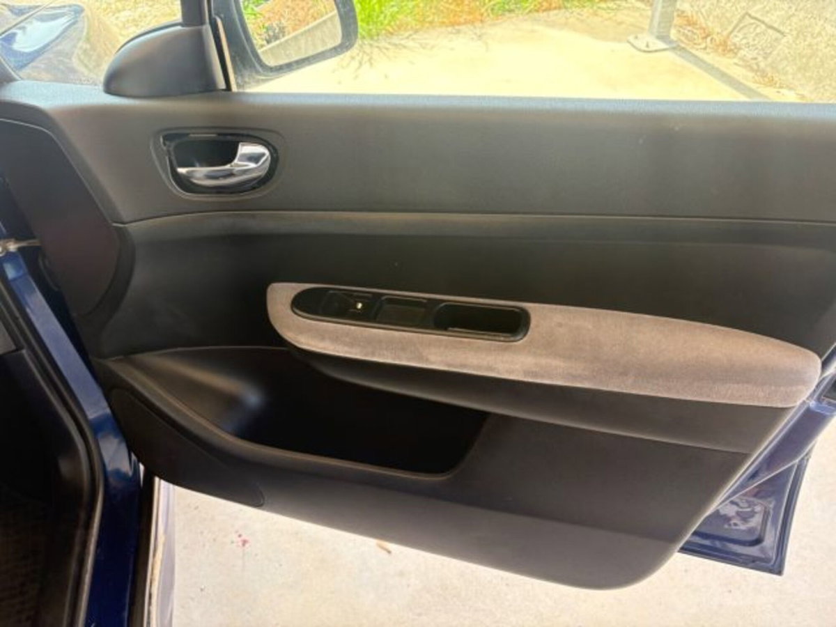 Peugeot 307 16V 5p. XS (18)