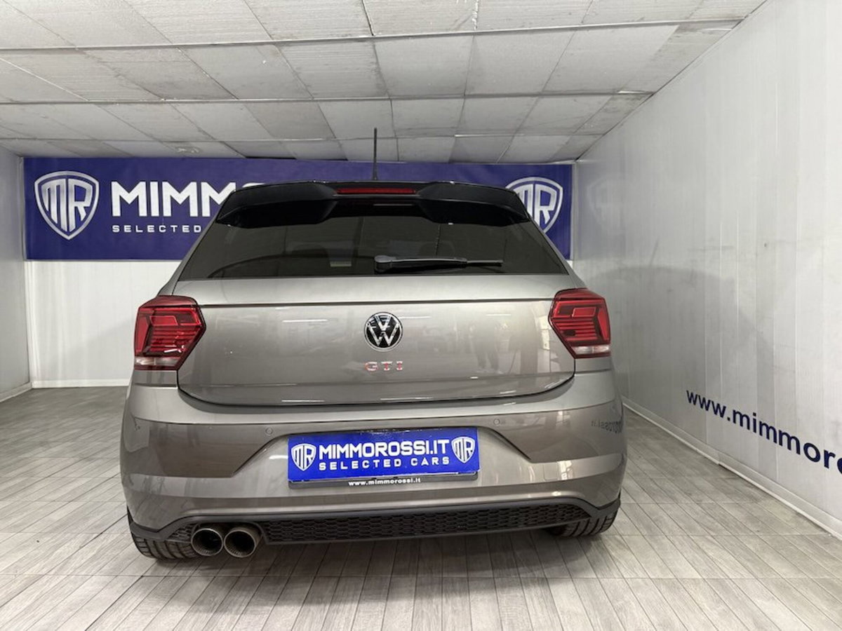 Volkswagen Polo 2.0 TSI DSG GTI BlueMotion Technology (11)