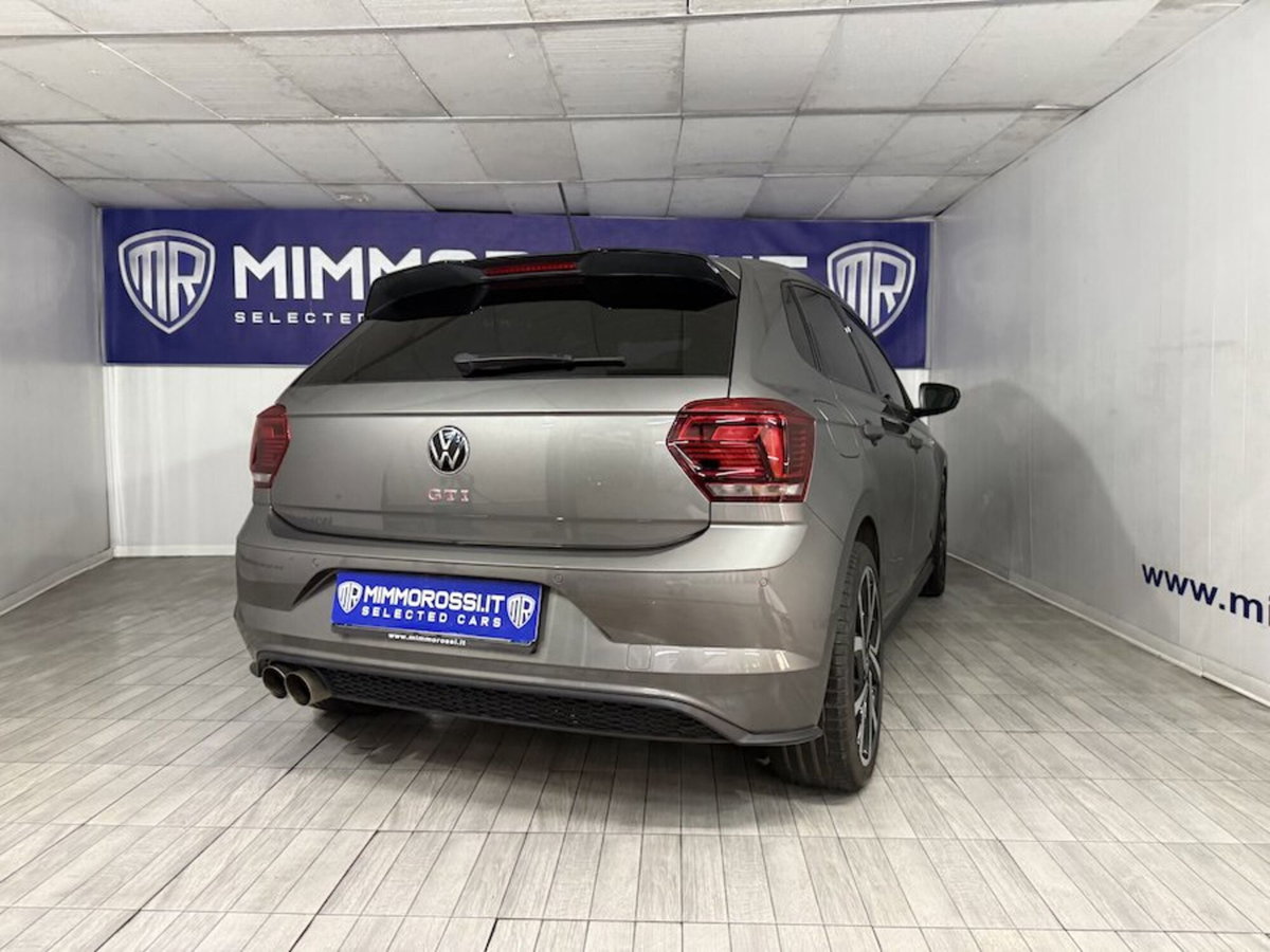 Volkswagen Polo 2.0 TSI DSG GTI BlueMotion Technology (13)