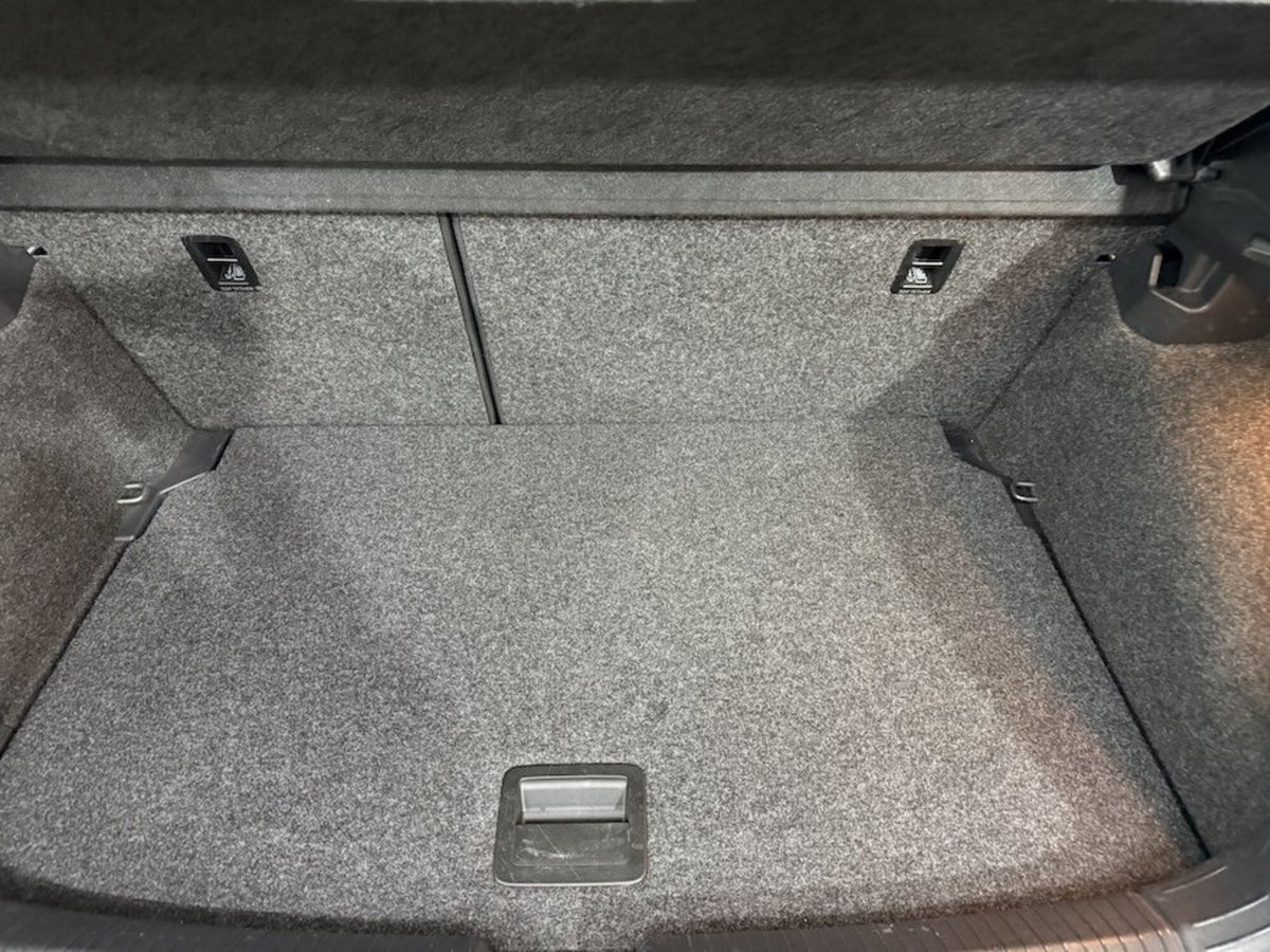 Volkswagen Polo 2.0 TSI DSG GTI BlueMotion Technology (17)