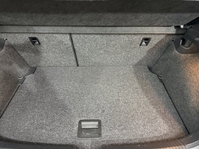 Volkswagen Polo 2.0 TSI DSG GTI BlueMotion Technology (17)
