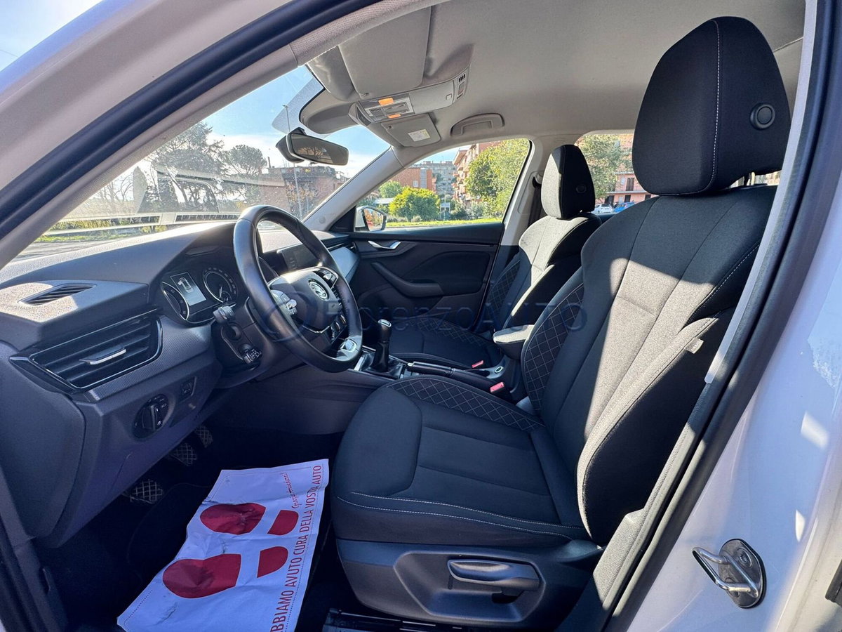 Skoda Kamiq 1.0 TSI Style (10)