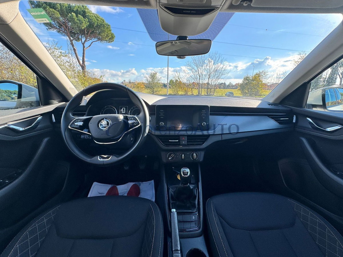 Skoda Kamiq 1.0 TSI Style (12)