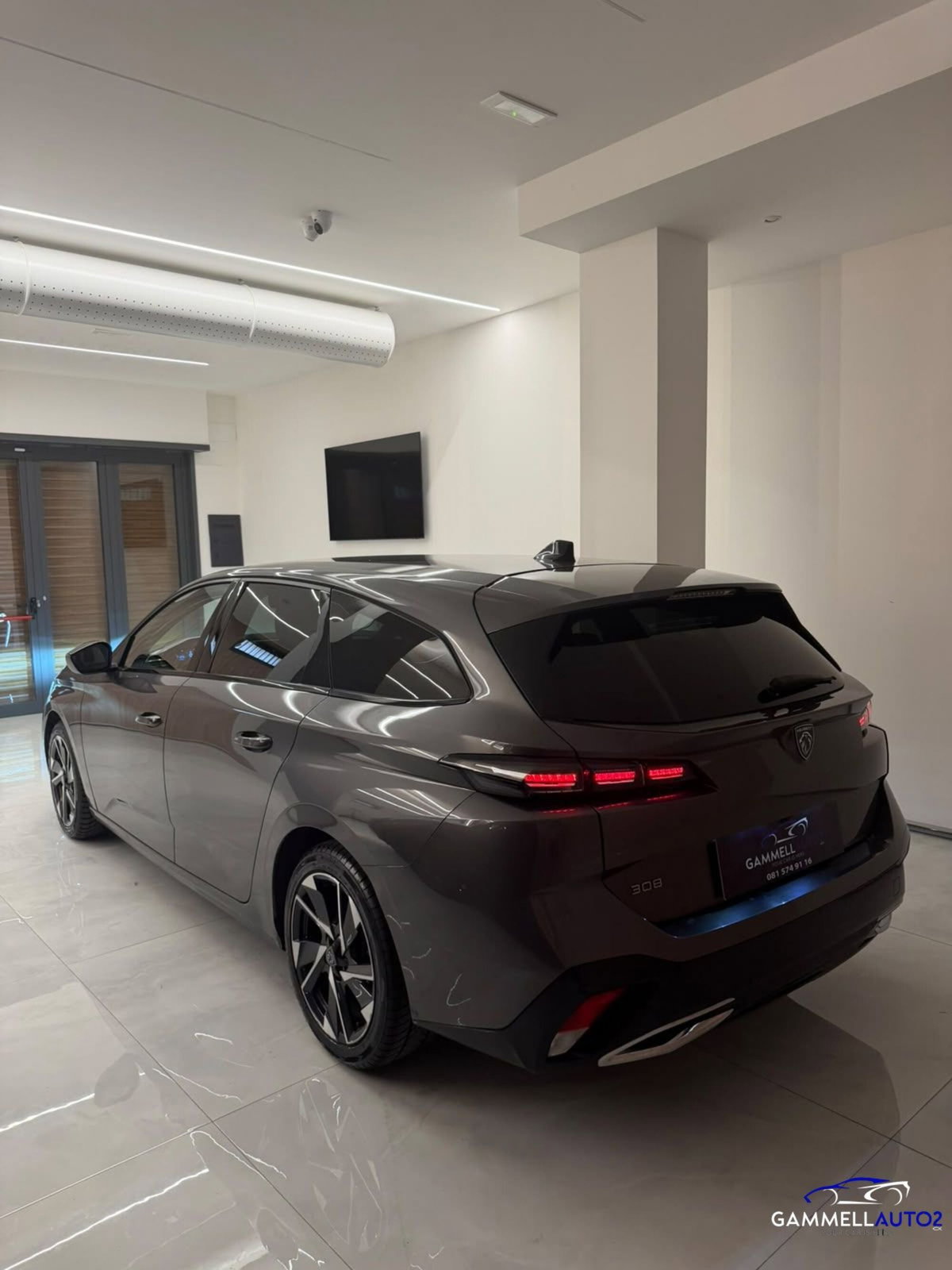 Peugeot 308 SW BlueHDi 130 S&S EAT8 Allure Pack (4)